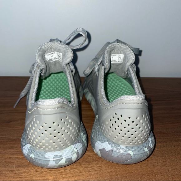 Crocs Sneakers - Picture 2 of 6